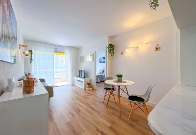 Apartamento en Pineda de Mar - Vivalidays Vianka  - Pineda de Mar